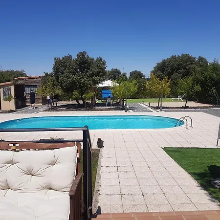 La Triqueta Hébergement de vacances Zarzuela del Monte